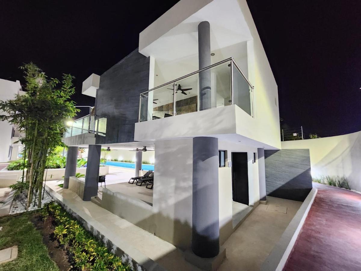 Astoria Gated Condos Cancun Exterior photo